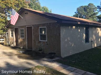 Main picture of 251 Mann Ln