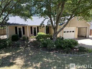 Main picture of 840 Riverstone Ln