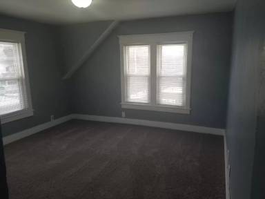 Main picture of 528 S Washington St