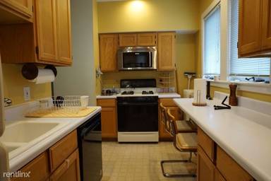 Main picture of 40 Harvard St