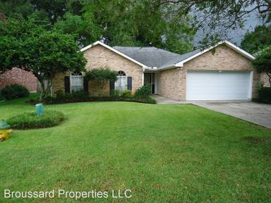 Main picture of 912 Canberra Rd