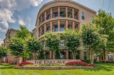 Main picture of Enclave At Hillsboro Village