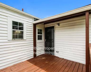 Main picture of 208 22nd St SW