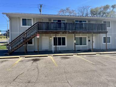 Main picture of 2101 Division St