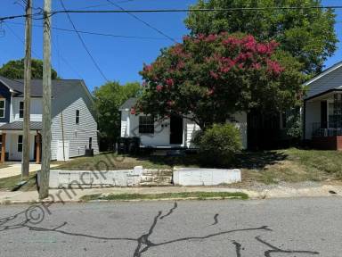 Main picture of 90 Chestnut Dr SW