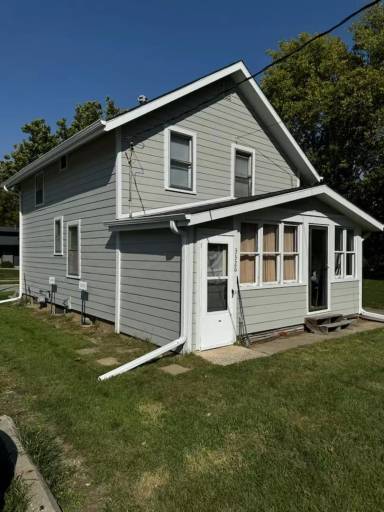 Main picture of 3324 Story St