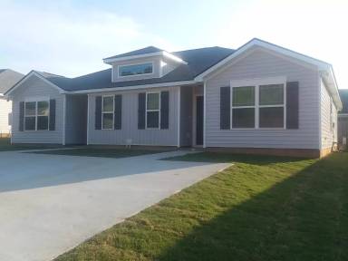 Main picture of 2383 Northview Dr