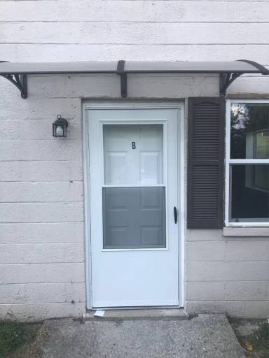 Main picture of 93 Maple St