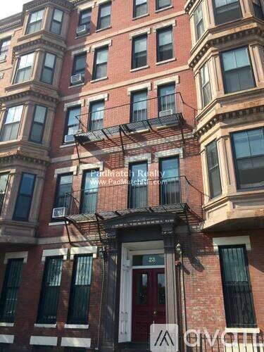 Main picture of 23 Cortes St