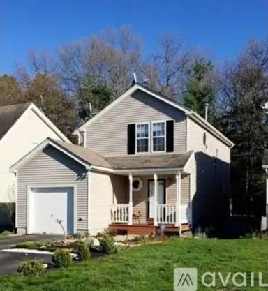 Main picture of 37 Violetwood Cir