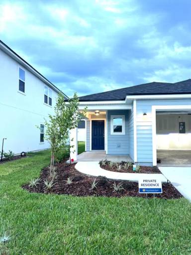 Main picture of 79 Carbonell Pl