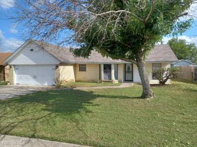 Main picture of 2508 Silverhill Dr