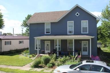 Main picture of 113 W Elm St
