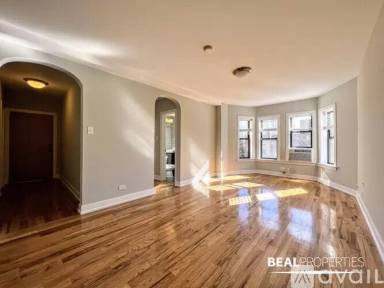 Main picture of 550 W Arlington Pl Apartments