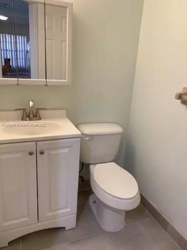 Main picture of 11262 Royal Palm Blvd
