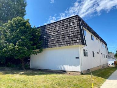 Main picture of 1211 Billy Frank Jr St