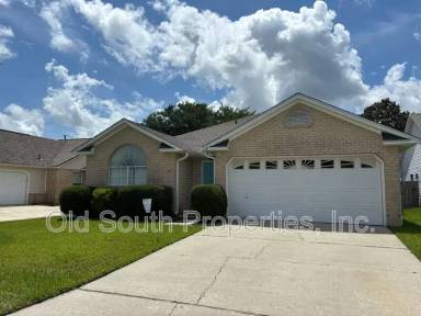 Main picture of 353 Mirabelle Dr