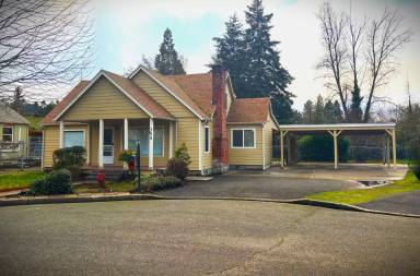 Main picture of 345 W Selmar Ct