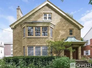 Main picture of 2306 Kendall Ave