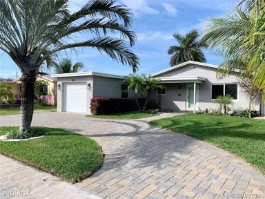 Main picture of 829 NW 10th Ave