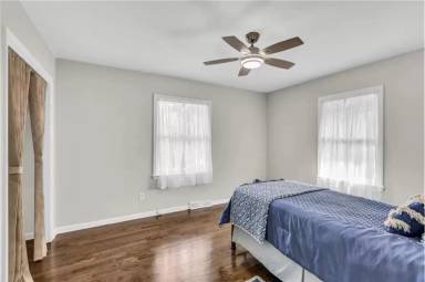Main picture of 8604 Ford Ave