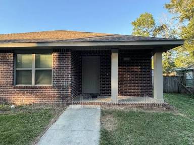 Main picture of 6224 Long St