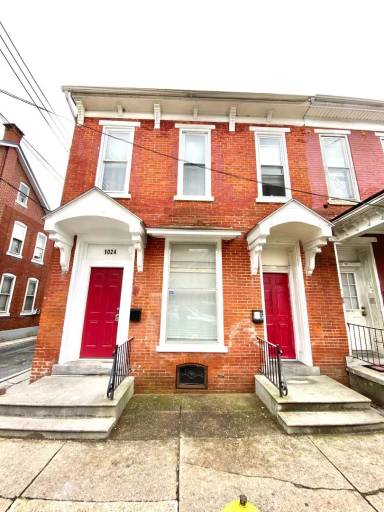 Main picture of 1024 Lehman St