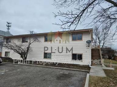 Main picture of 2340 Fairview Ave