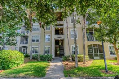 Main picture of Point Meadows Place Condominiums