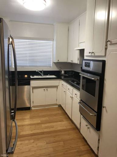 Main picture of 248 S Rexford Dr