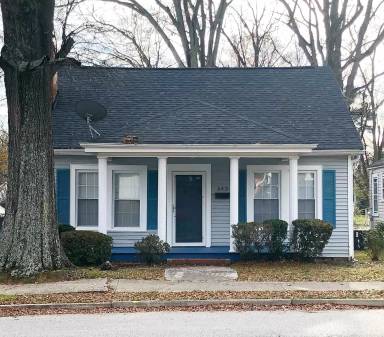 Main picture of 542 E Black St