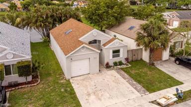 Main picture of 10030 Nandina St