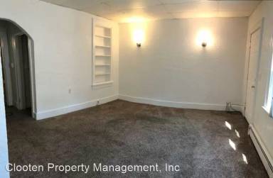 Main picture of 806 N 1st St