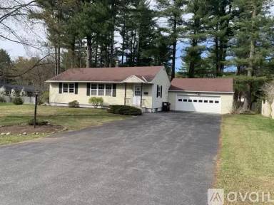 Main picture of 3 Shephard Ave