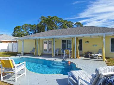 Main picture of 3208 Royal Palm Dr