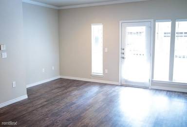 Main picture of Village of Hampton Cove