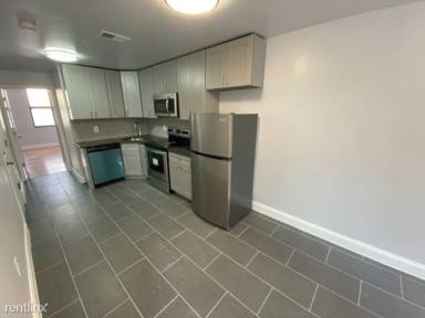 Main picture of 906 Carpenter St