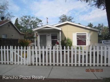 Main picture of 355 N Thompson St