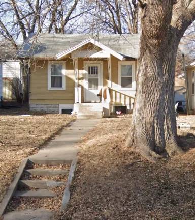 Main picture of 527 S Menlo Ave