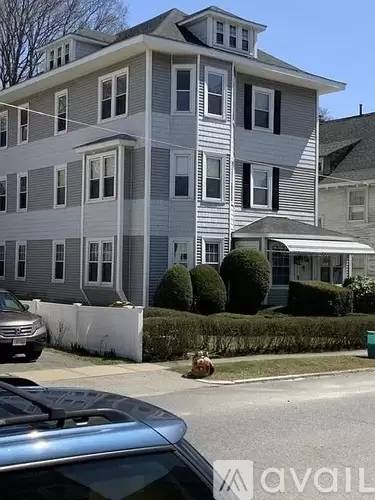 Main picture of 25 Dustin St