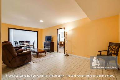 Main picture of 13352 Barney St