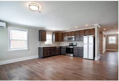 Main picture of 1163 Montauk Hwy