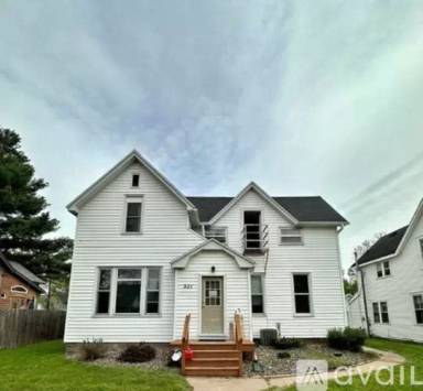 Main picture of 531 Cochrane St