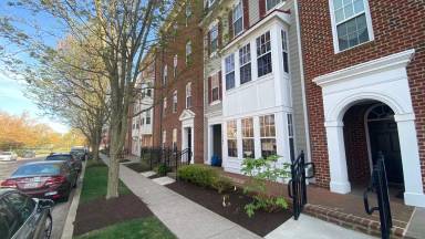 Main picture of 11381 Iager Blvd