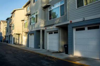 Main picture of 2322 N 185th St
