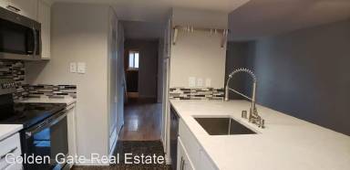 Main picture of 5474 Roundtree Pl