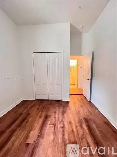 Main picture of 4425 SW 160th Ave
