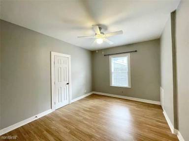 Main picture of 2209 Hazard St