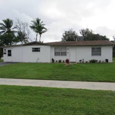 Main picture of 2354 Sherwood Forest Blvd