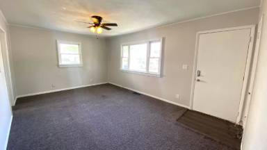 Main picture of 903 W Purtscher Dr